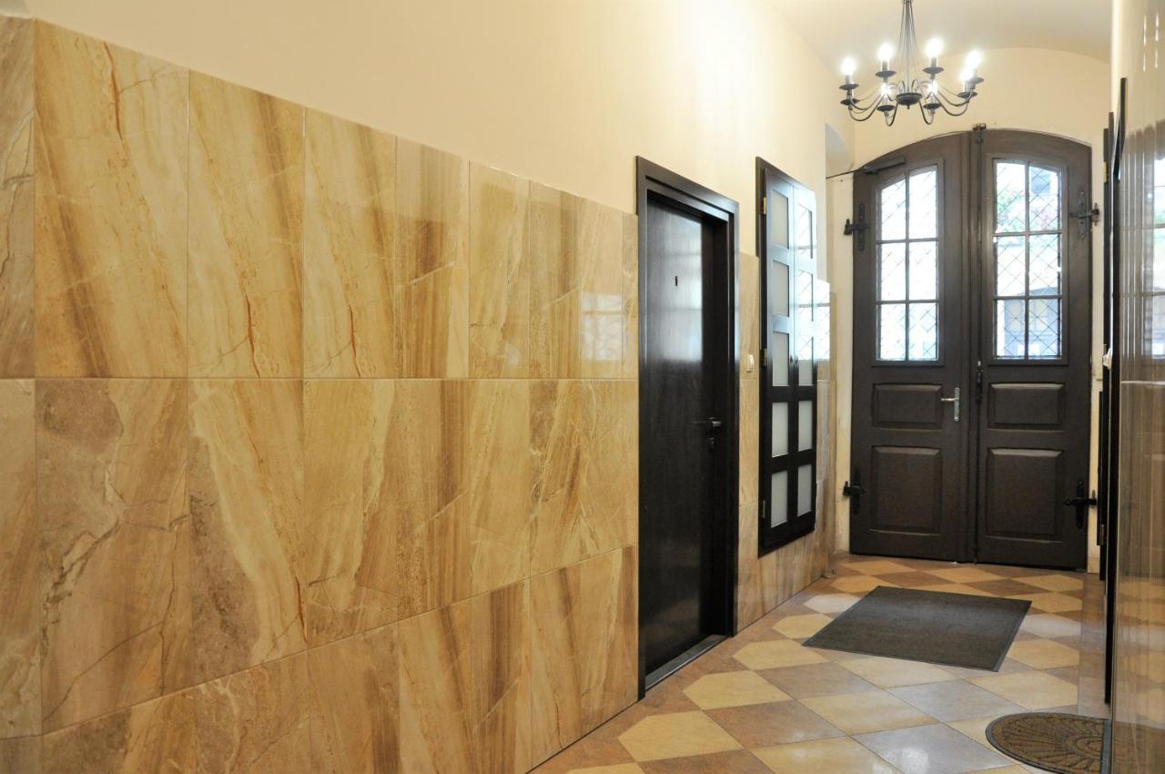 Happyguests Apartments Krakow Bagian luar foto